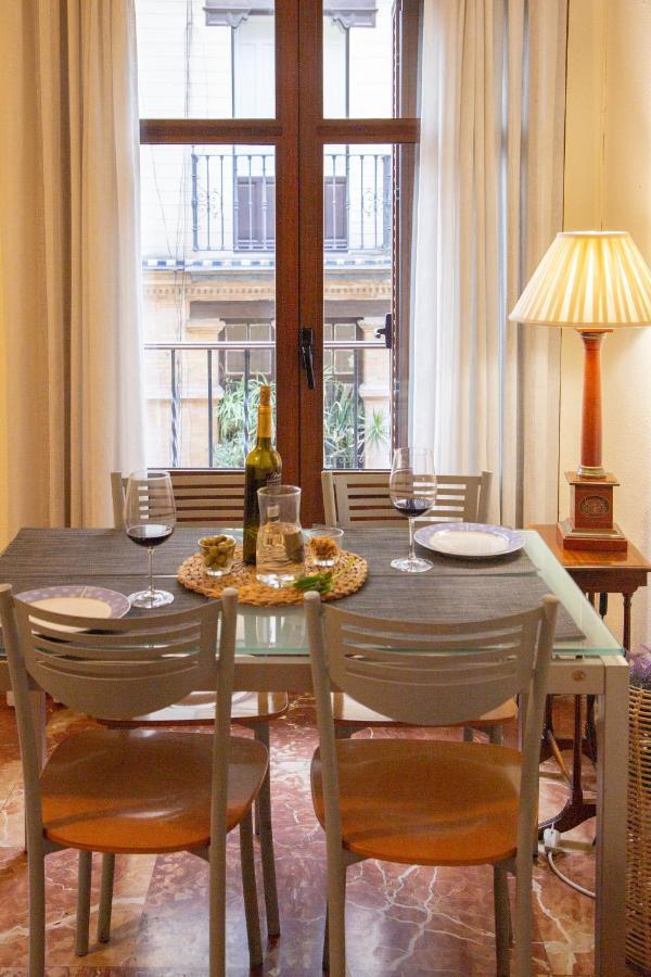 Ispal Apartment & Parking Seville Historic Center Vutse06601 Екстериор снимка
