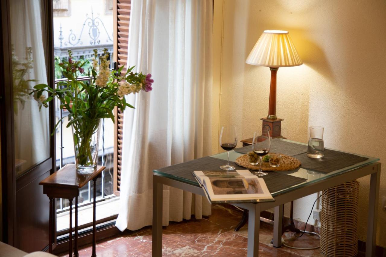 Ispal Apartment & Parking Seville Historic Center Vutse06601 Екстериор снимка