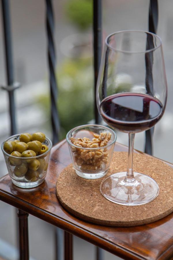 Ispal Apartment & Parking Seville Historic Center Vutse06601 Екстериор снимка