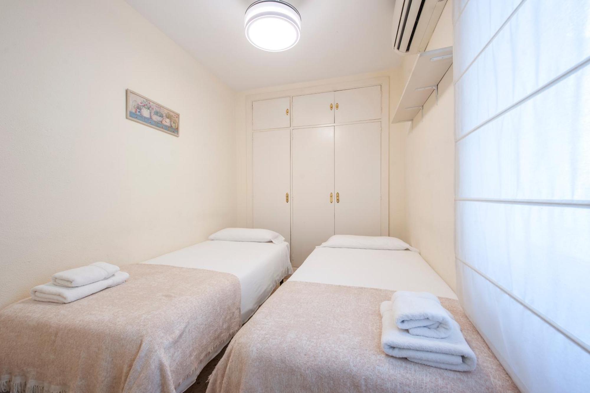 Ispal Apartment & Parking Seville Historic Center Vutse06601 Екстериор снимка