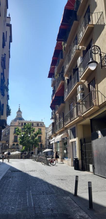 Ispal Apartment & Parking Seville Historic Center Vutse06601 Екстериор снимка